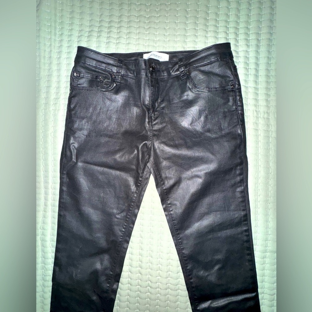 Zara for woman premium denim with sheen look. Size 6. EUC